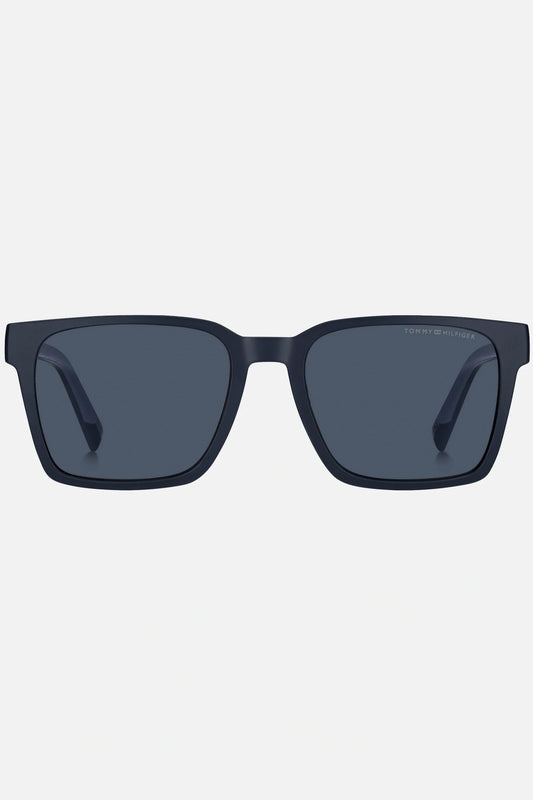 Occhiali da sole Tommy Hilfiger TH 2143/S PJPKU, montatura blu con lenti blu.