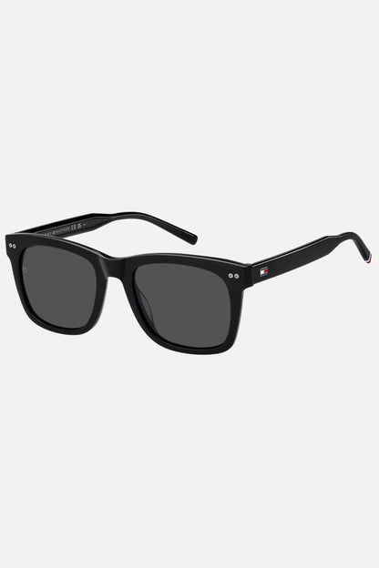 Occhiali da sole Tommy Hilfiger TH 2184/S 807IR, montatura nera con lenti grigio scuro.